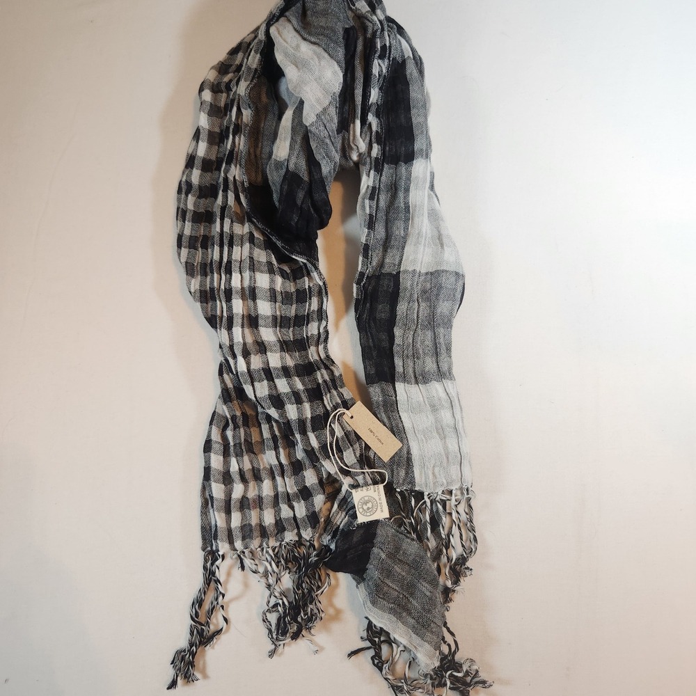The Earth Collection Black White Gingham Plaid 100% Cotton Fringe Scarf NWT